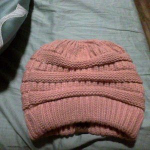 CUTE WINTER HAT <3